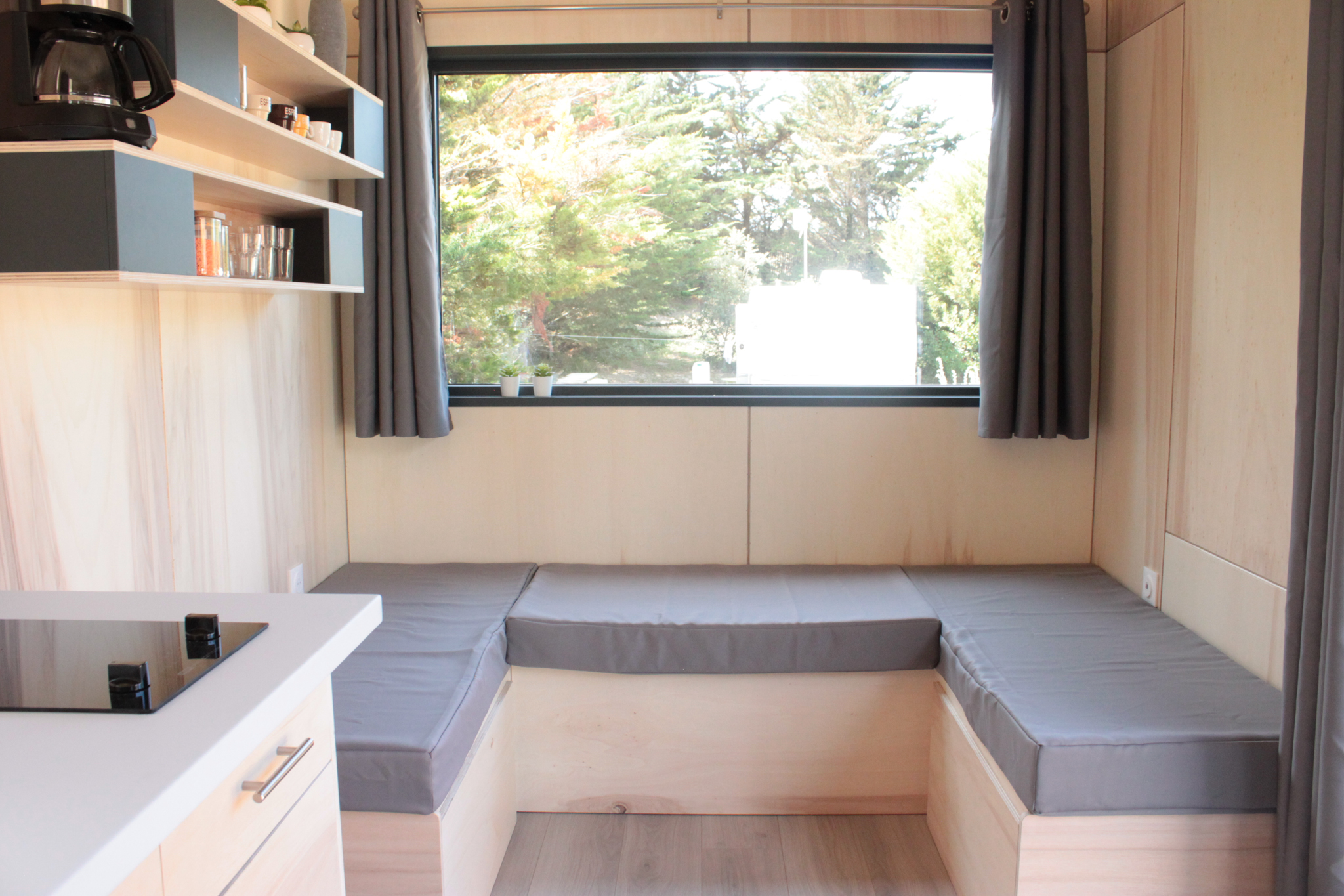 Banquette en U Tiny House - Camping La Court